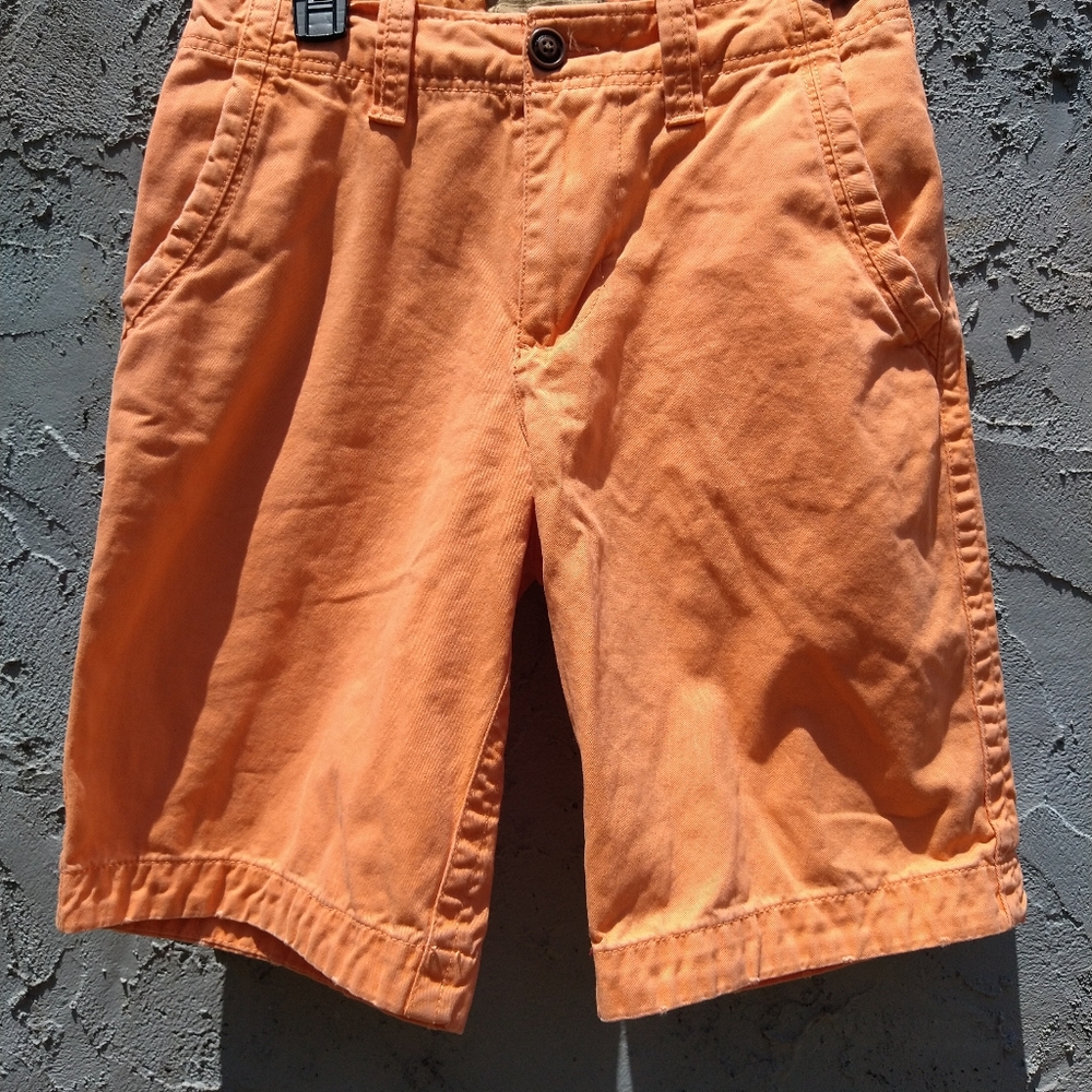 RED CAMEL SHORTS.  SZ 29